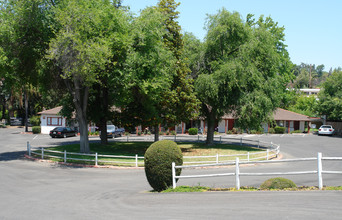 Vista Ranch Apartments in Vista, CA - Building Photo - Building Photo