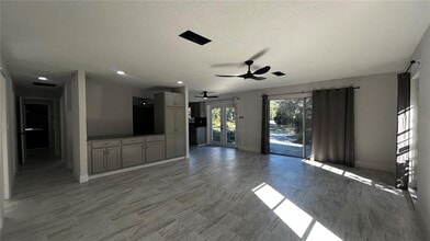 1606 NW 22nd St in Gainesville, FL - Building Photo - Building Photo