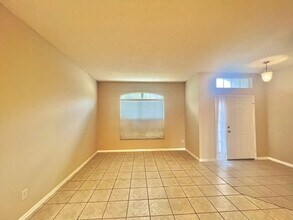 5240 Adair Oak Dr in Orlando, FL - Building Photo - Building Photo