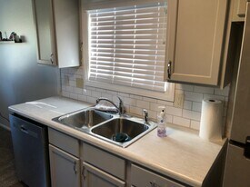 2108 S 45th St in Omaha, NE - Building Photo