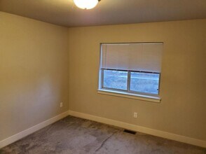 1403 Naples St in Billings, MT - Building Photo - Building Photo
