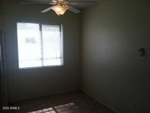 423 S Mitchell Dr in Tempe, AZ - Building Photo - Building Photo