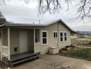 16870 Yosemite Rd in Sonora, CA - Building Photo - Building Photo