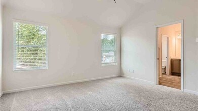 1065 Thomasville Estate Way in Atlanta, GA - Building Photo - Building Photo