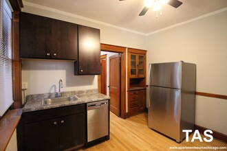 2653 N Harding Ave in Chicago, IL - Building Photo - Building Photo
