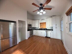 2N278 Prairie Ave in Glen Ellyn, IL - Building Photo - Building Photo