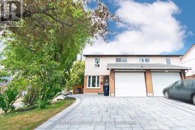 property at 126 Haven Hill Square