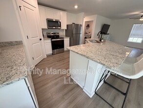 11279 Kodiak Wren Rd in Brooksville, FL - Building Photo - Building Photo