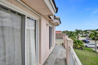 15970 SW 72nd Terrace in Miami, FL - Building Photo - Building Photo