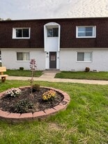 2734 Center St in Granite City, IL - Building Photo