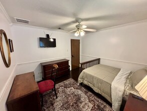 9319 Rentur Dr in Houston, TX - Building Photo - Building Photo