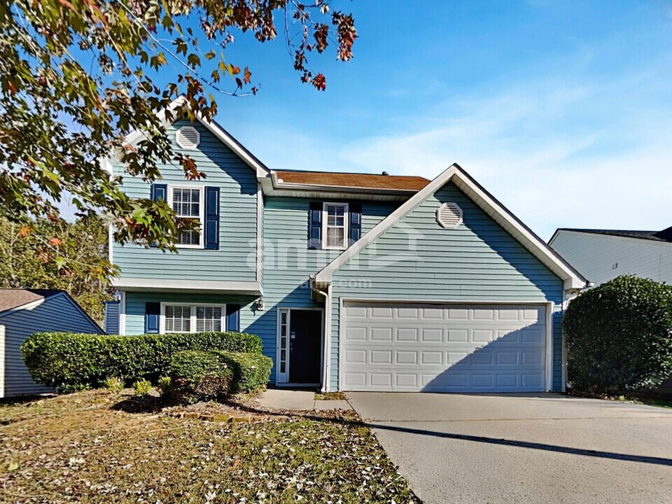 3826 Tidewater Way NW in Acworth, GA - Foto de edificio