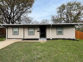 917 Garden Dr in Garland, TX - Building Photo