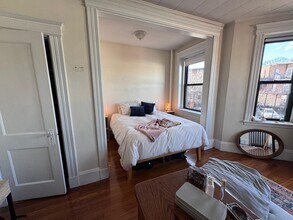 1125 Commonwealth Ave, Unit 15 in Boston, MA - Building Photo - Building Photo