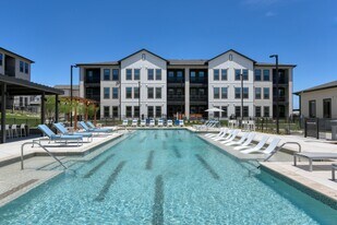 Alta Westover Hills in San Antonio, TX - Building Photo