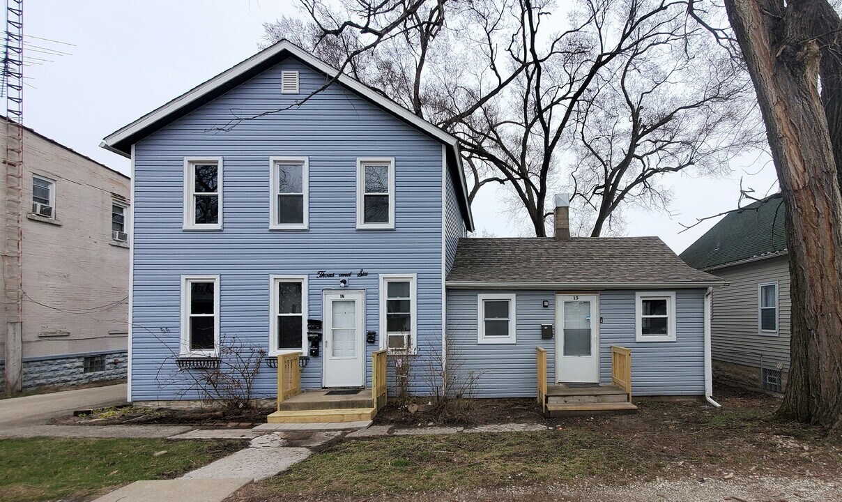 1006 N Hickory St Photo
