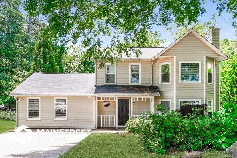 3618 Chinaberry Ln in Snellville, GA - Building Photo