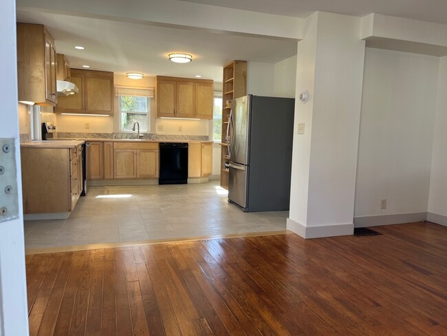 property at 18 Summer St