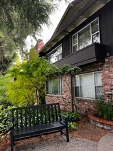 2096 Ascot Dr in Moraga, CA - Building Photo - Building Photo