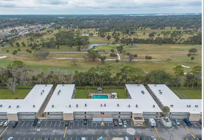 1500 Virginia Ave in Daytona Beach, FL - Foto de edificio - Building Photo