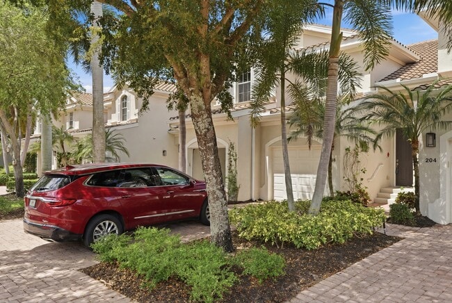 12854 Carrington Cir in Naples, FL - Building Photo - Building Photo