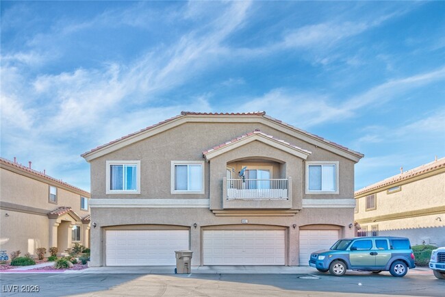 6057 Slow Bob St in Henderson, NV - Building Photo - Building Photo