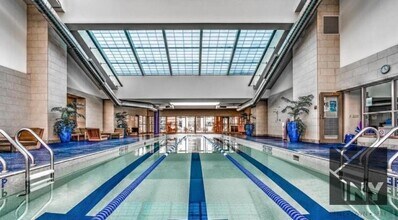 2 Maiden Ln in New York, NY - Building Photo - Building Photo
