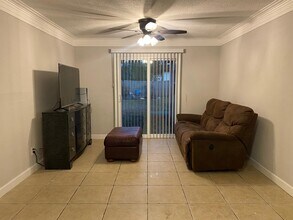 9 Areca Dr in Orlando, FL - Building Photo - Building Photo