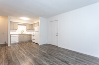 The Reserve at Wynwood in Cullman, AL - Building Photo - Interior Photo