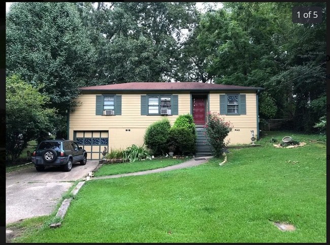 1347 Glenwood St NW in Center Point, AL - Building Photo - Building Photo