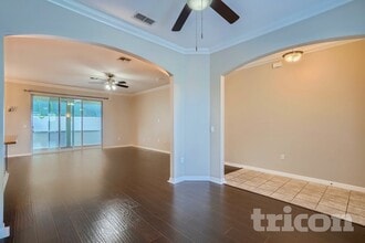 33931 Emerald Pond Loop in Leesburg, FL - Building Photo - Building Photo