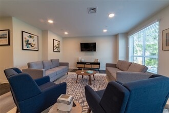 446 Massachusetts Ave in Acton, MA - Building Photo - Building Photo