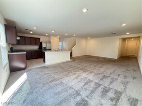 4667 Pink Jasper Ct in Las Vegas, NV - Building Photo - Building Photo