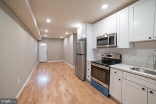 1715 W Berks St in Philadelphia, PA - Building Photo