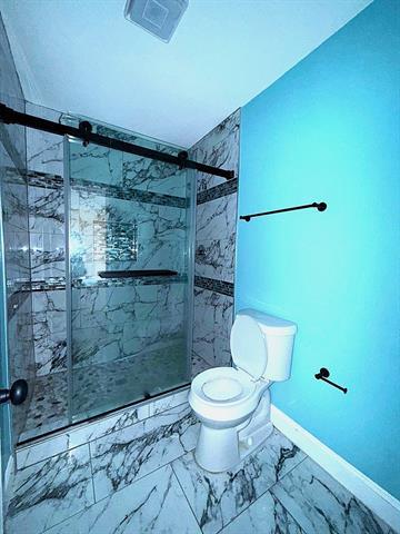 2406 S Marsalis Ave in Dallas, TX - Building Photo