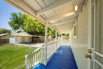 1031 Schley Ave in San Antonio, TX - Building Photo - Building Photo