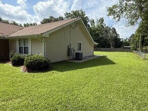 17340 Vutera Dr in Hammond, LA - Foto de edificio - Building Photo