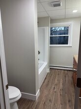 1429 Candia Rd, Unit 2 in Manchester, NH - Building Photo - Building Photo