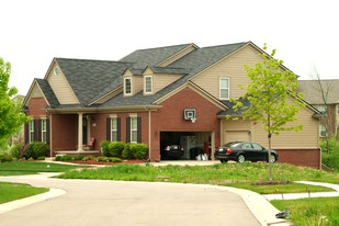 51294 Glen Hollow in Canton, MI - Building Photo