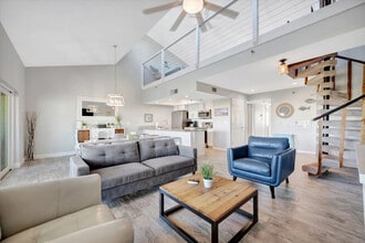 19727 Gulf Blvd in Indian Shores, FL - Building Photo - Building Photo