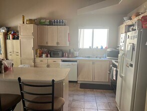 841 Rusty Anchor Way in Henderson, NV - Building Photo - Building Photo