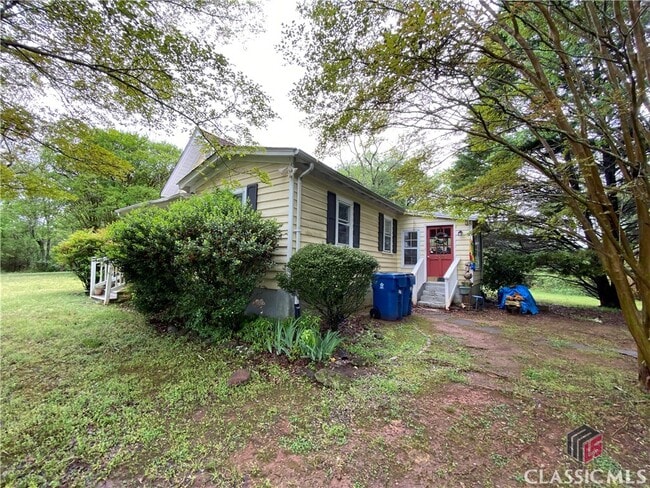 2121 Simonton Bridge Rd in Watkinsville, GA - Building Photo - Building Photo