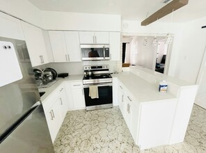 920 SW 29th Way in Fort Lauderdale, FL - Building Photo - Building Photo