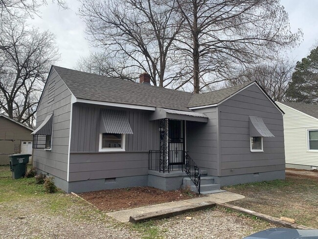 property at 4105 Wilmette Ave