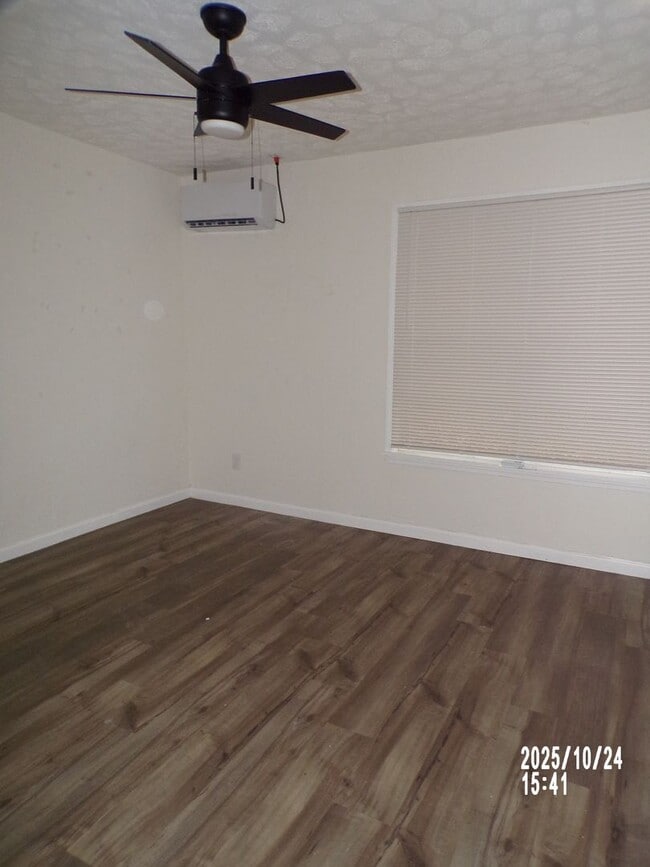 1806 NW Kingsbury Ave in Lawton, OK - Building Photo - Building Photo