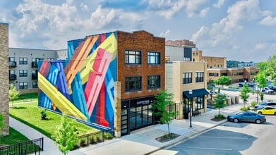 208 S Jackson St in Jackson, MI - Building Photo - Building Photo