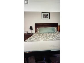 8XX W 60th Ave in Vancouver, BC - Building Photo - Building Photo