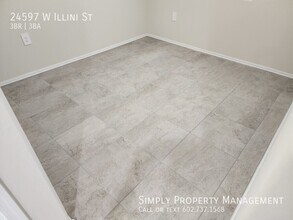 24597 W Illini St in Buckeye, AZ - Building Photo - Building Photo