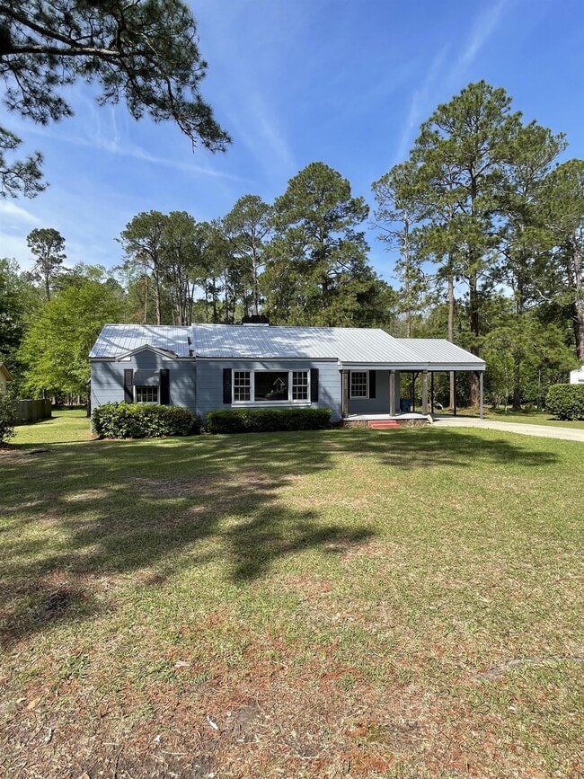 property at 310 Victory Dr