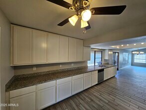2420 W Kiowa Ave in Mesa, AZ - Building Photo - Building Photo